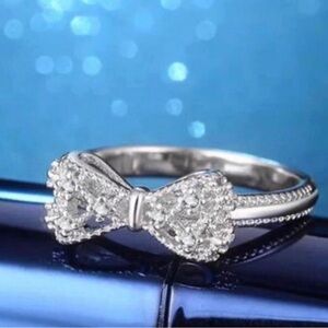 Elegant Sterling Silver Bow Ring